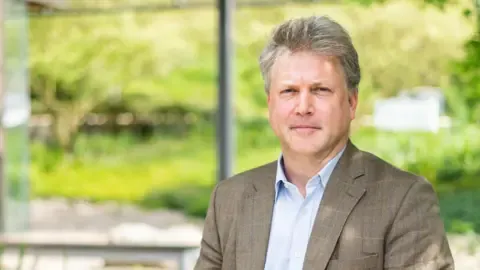 AI Predicts Health Outcomes – Similar to the Weather