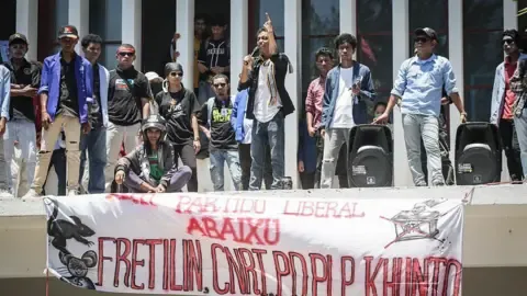 Timor-Leste Abandons Plan to Provide No-Cost Cars for MPs In Response to Large-Scale Demonstrations