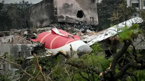 Families of the Air India accident victims file lawsuit aircraft firms the manufacturers